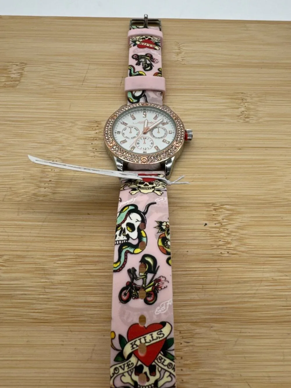ED HARDY Ladies Light Silver Dial/Matte Pink Artwork Silicone Strap Analog Watch